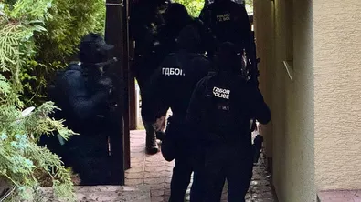 До 10 000 евро на човек: Разбиха ОПГ за трафик на мигранти