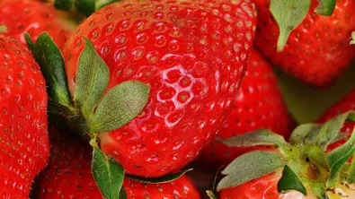 Вкусни и полезни: защо е препоръчително да включим ягодите в менюто си