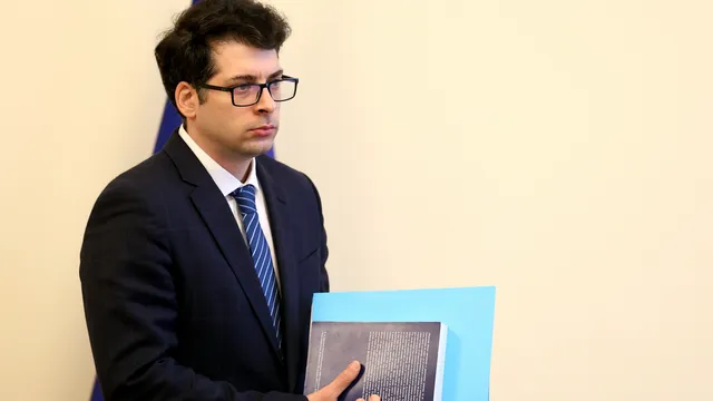 Пеканов: Постигането на 3% дефицит без удар върху икономиката е изключително трудно
