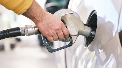 Бензиностанциите в Крим спряха продажбите на гориво