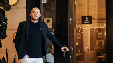 Без заповед за арест: Олег Невзоров се върна в България и заяви: „Не чувствам вина, всичко е легално“