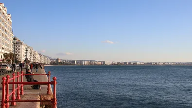 Откриха морска мина в морето край Солун