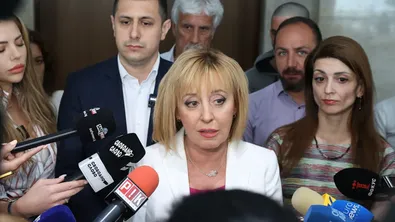 Мая Манолова: Новите правомощия на ЧСИ ощетяват потребителите