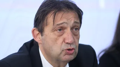 Депутатите изслушват министър Иван Шишков заради "Баба Алино"