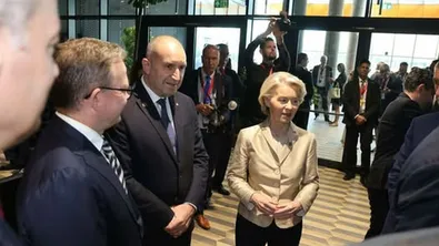 Радев: Войната в Украйна трябва да приключи чрез дипломация