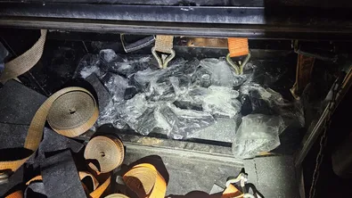 Задържаха боен арсенал в камион на „Капитан Андреево“