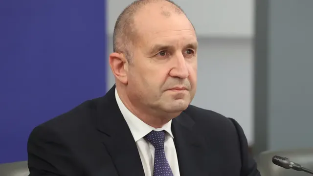 Румен Радев: Срещу бюджета крещят най-много тези, които са отговорни за дефицита