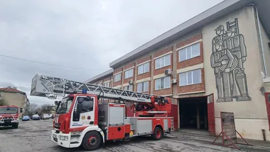 Заради пожар се въвежда временна организация на движението на автомагистрала „Хемус“