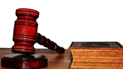 Доживотен затвор за висш украински разузнавач