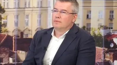 Владимир Владимиров: Не вярвам Вучич да се оттегли, освен ако не му е изгодно