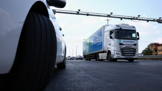 Ограничават движението на камиони над 20 тона по участъци от републиканската пътна мрежа