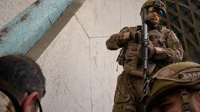 Въоръжени нападатели убиха двама членове на Революционната гвардия в Иран