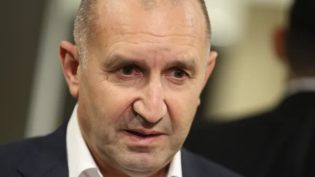 Радев ще се срещне с представители на ръководството на "Литаско" и на „Лукойл“