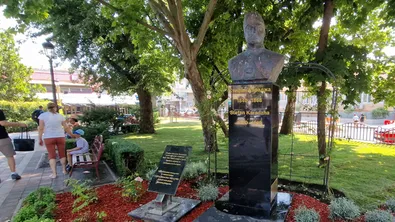 България увековечи Стефан Караджа в Румъния с паметник в Тулча