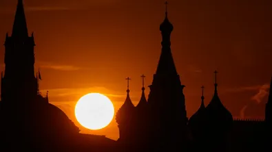 Безпрецедентно: Русия ще внася бензин заради украинските удари