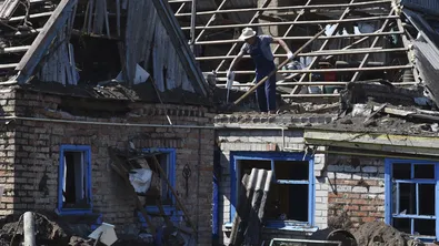 Руски планиращи бомби убиха двама в Запорожие