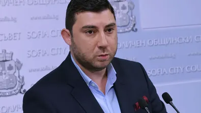 След поскъпването на парното: Карлос Контрера предлага държавата да поеме „Топлофикация София“