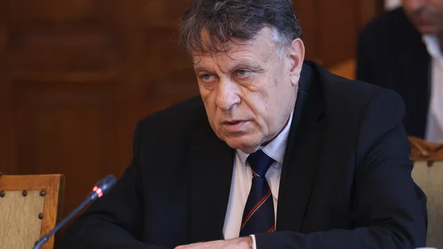 Край на преписването? МОН готви AI проверки и нови мерки на матурите