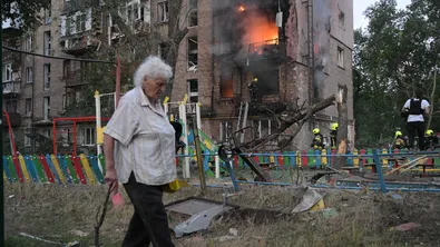 Смъртоносна руска атака срещу Киев с дронове и балистични ракети