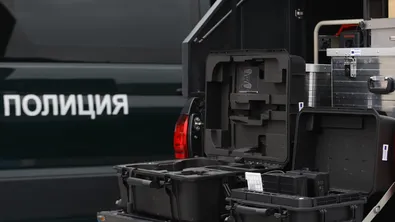 Полицейски джип се обърна на АМ "Струма"