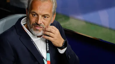 Селекционерът на ДР Конго загубил баща си часове преди мача с Англия