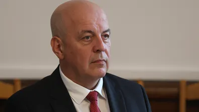 Шефът на ДАР: Безработен съм. Има "сива зона" в закона