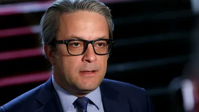 Тома Биков за полетите на Пеевски: Демерджиев показа, че е с доста кратък срок на годност като министър
