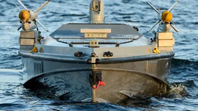 Украйна удари два танкера от руския „сенчест флот“ в Азовско море