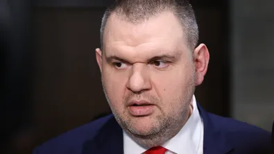 ДПС сезира Интерпол, Европол и институциите на ЕС за проверката на полетите на Пеевски