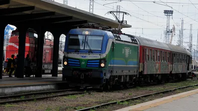Възрастна жена загина след удар от влак край Бургас