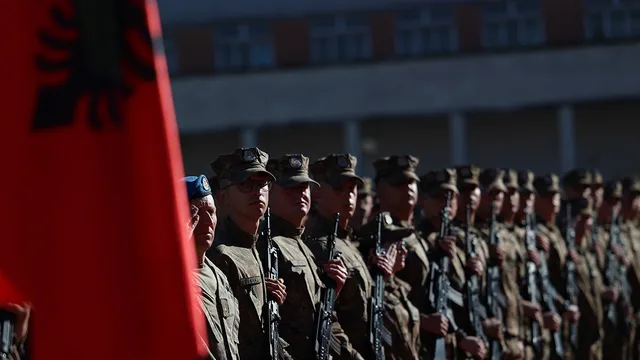 Албания модернизира армията си с артилерийски системи от Турция