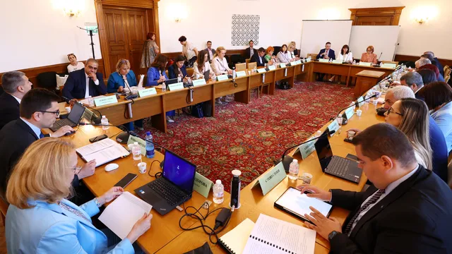 Две парламентарни комисии приеха Бюджета на ДОО