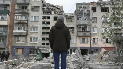 Русия удари цивилен автомобил в Украйна, четирима души са ранени