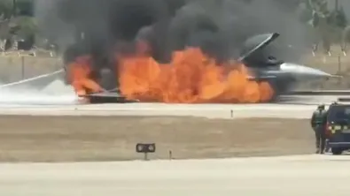 Гръцки изтребител F-16 се запали на пистата на летище Закинтос