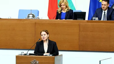 Надежда Стойчева, ПБ: България има сили да излъчи ново поколение държавници