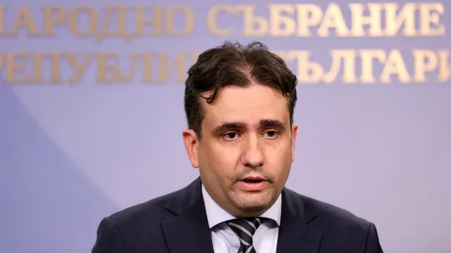 Божидар Божанов: Демократичната общност ще излъчи общ кандидат за президент
