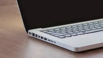 Защо новите лаптопи и телефони вече не си струват парите?