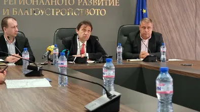 Шишков: Започваме инициатива за възстановяване на разпадналата се инфраструктура в България