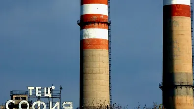 Без топла вода, но и с по-ниски сметки? Омбудсманът с призив към „Топлофикация София“