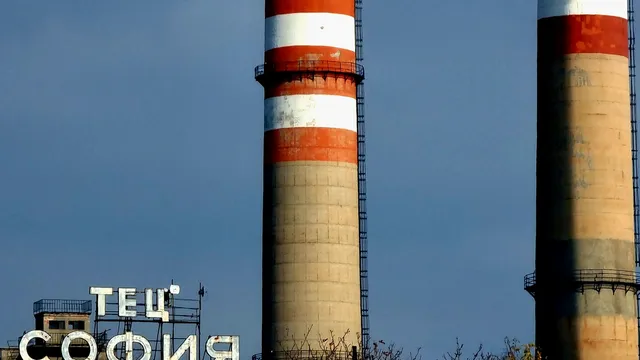 Без топла вода, но и с по-ниски сметки? Омбудсманът с призив към „Топлофикация София“