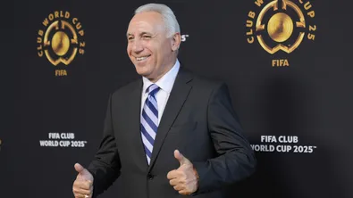 Камата определи големия финал като сблъсък на двама велики капитани
