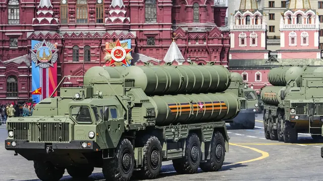 Турция продължава работата по С-400 и задълбочава военното сътрудничество със Сирия