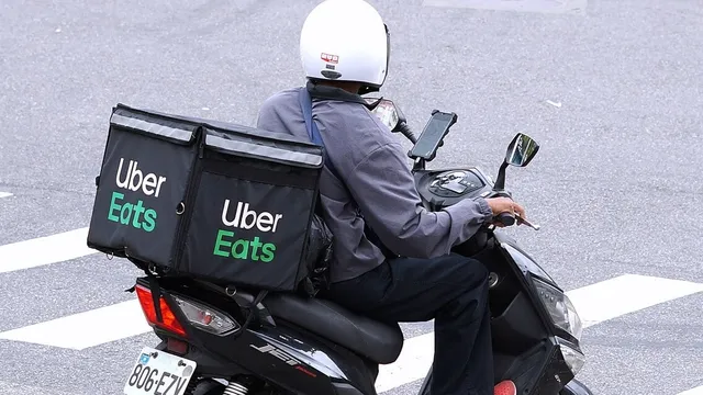 Uber купува Delivery Hero за 14.8 милиарда долара и променя пазара на доставки и в България