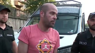 „Изпих едно шише уиски“: Шофьор с 3,43 промила и предишна присъда отново седна зад волана