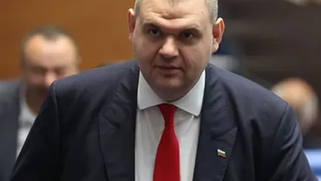 ДПС: Иван Демерджиев прикрива имотен скандал