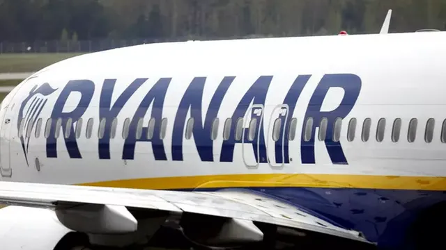 След инцидента с пътника, засмукан през прозореца: Ryanair увери, че няма повод за тревога