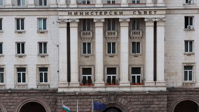 Свикват извънредно Комисията по отбрана за американските самолети на летище "Безмер"