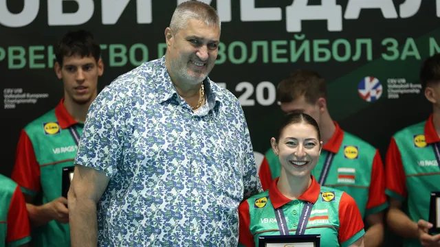 България излиза срещу Русия на волейболното игрище