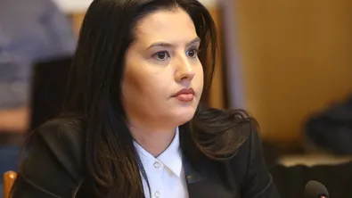 Смяна на модела? Десислава Трифонова от ГЕРБ стана съветник на вицепремиера Пулев