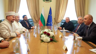 Радев се срещна с новия главен мюфтия д-р Ахмед Хасанов